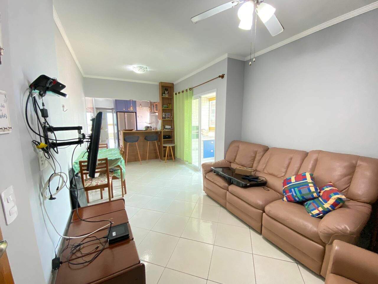 Apartamento à venda no Tupi: 