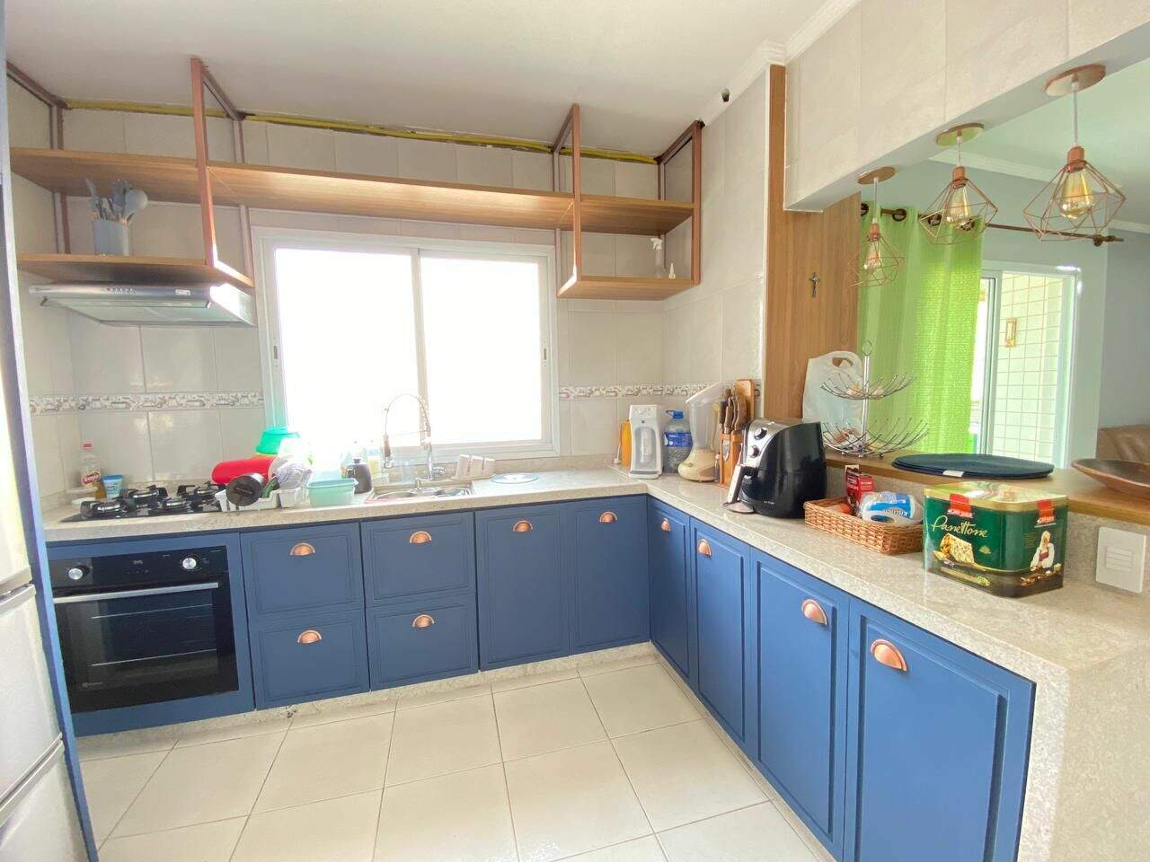 Apartamento à venda no Tupi: 
