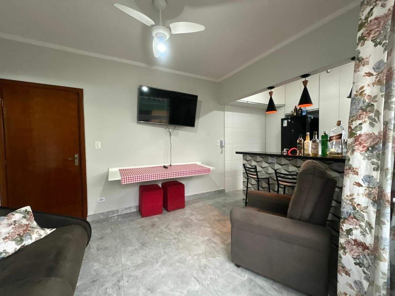 Apartamento à venda no Caiçara: 