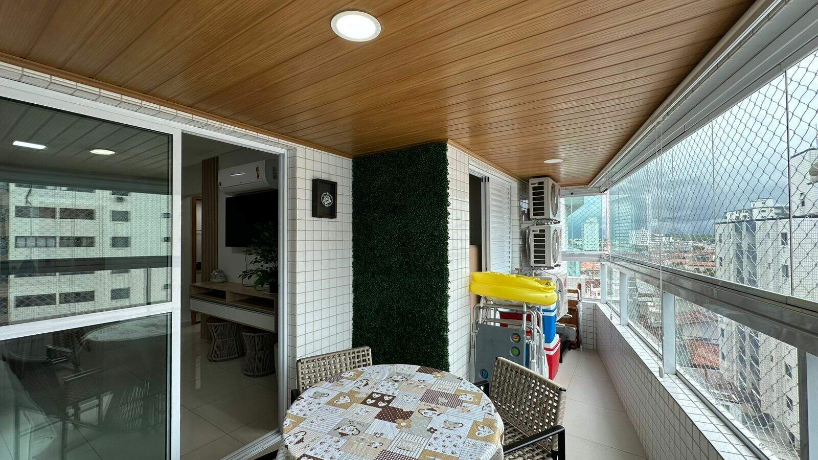 Apartamento à venda no Guilhermina: 