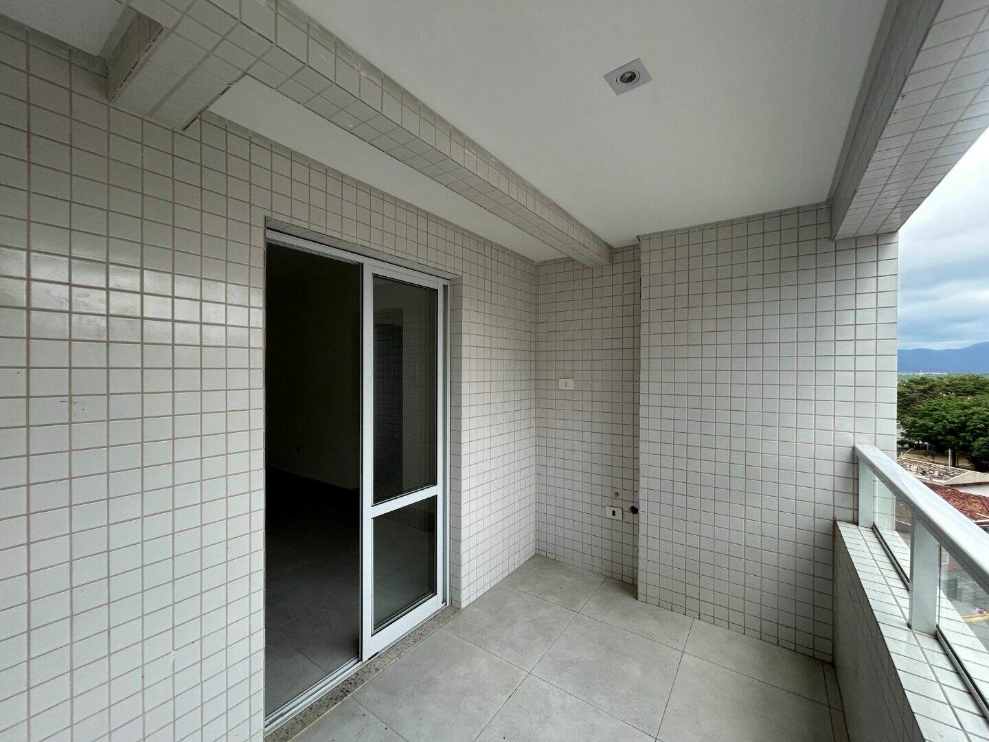 Apartamento à venda no Tupi: 