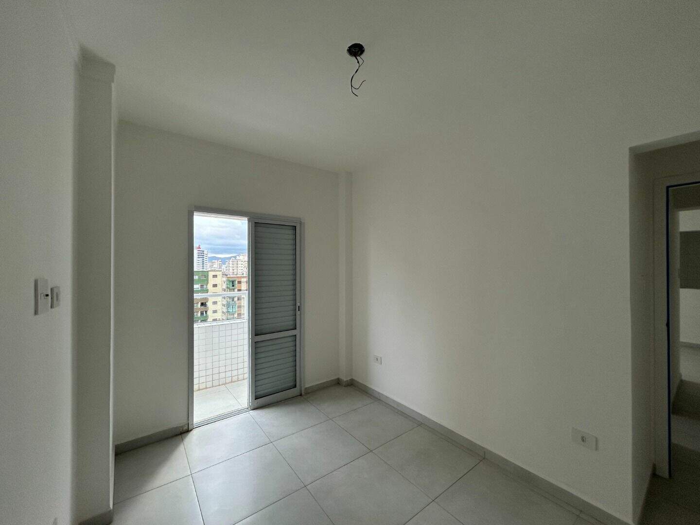 Apartamento à venda no Tupi: 