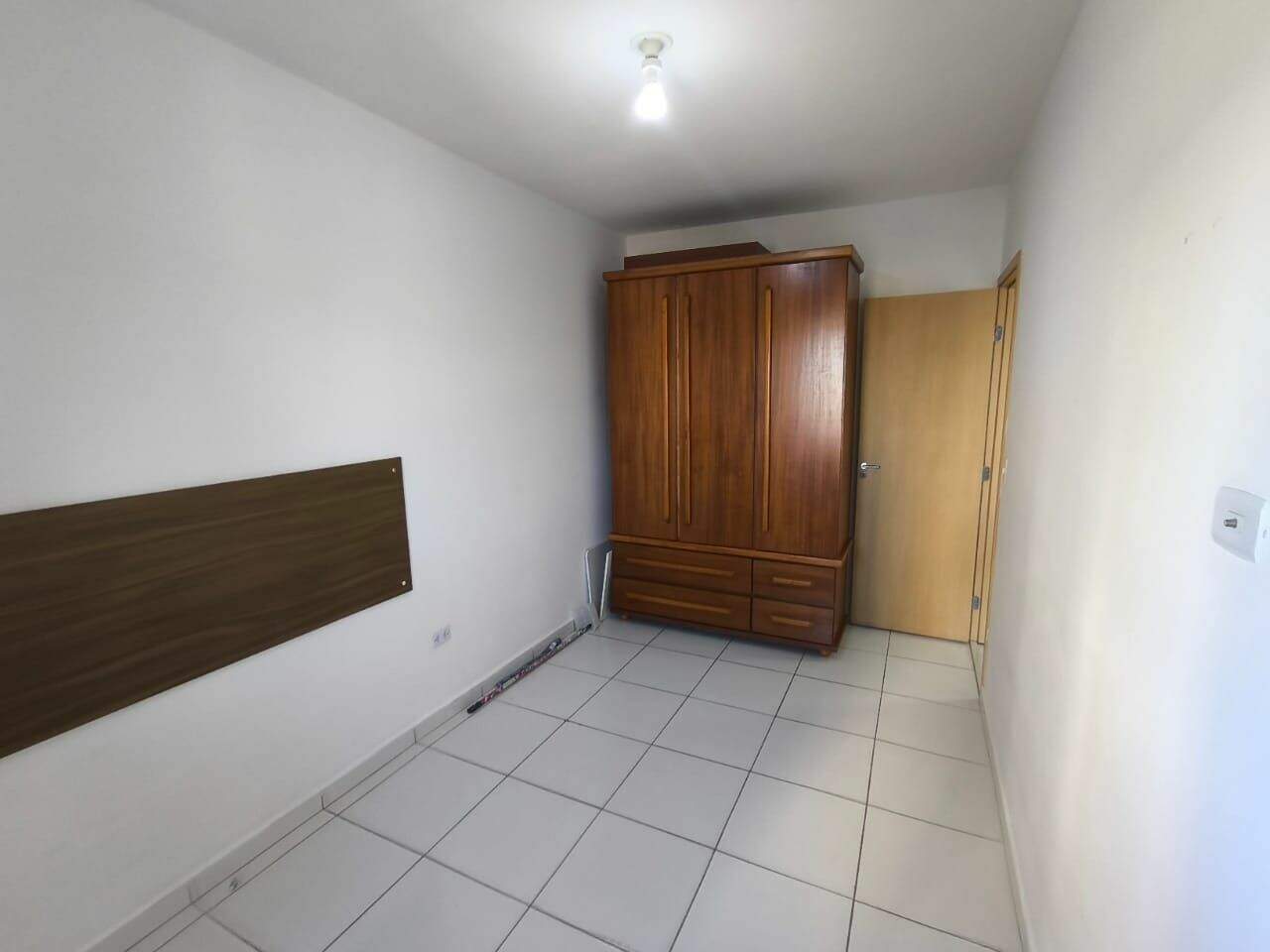 Apartamento à venda no Vilamar: 
