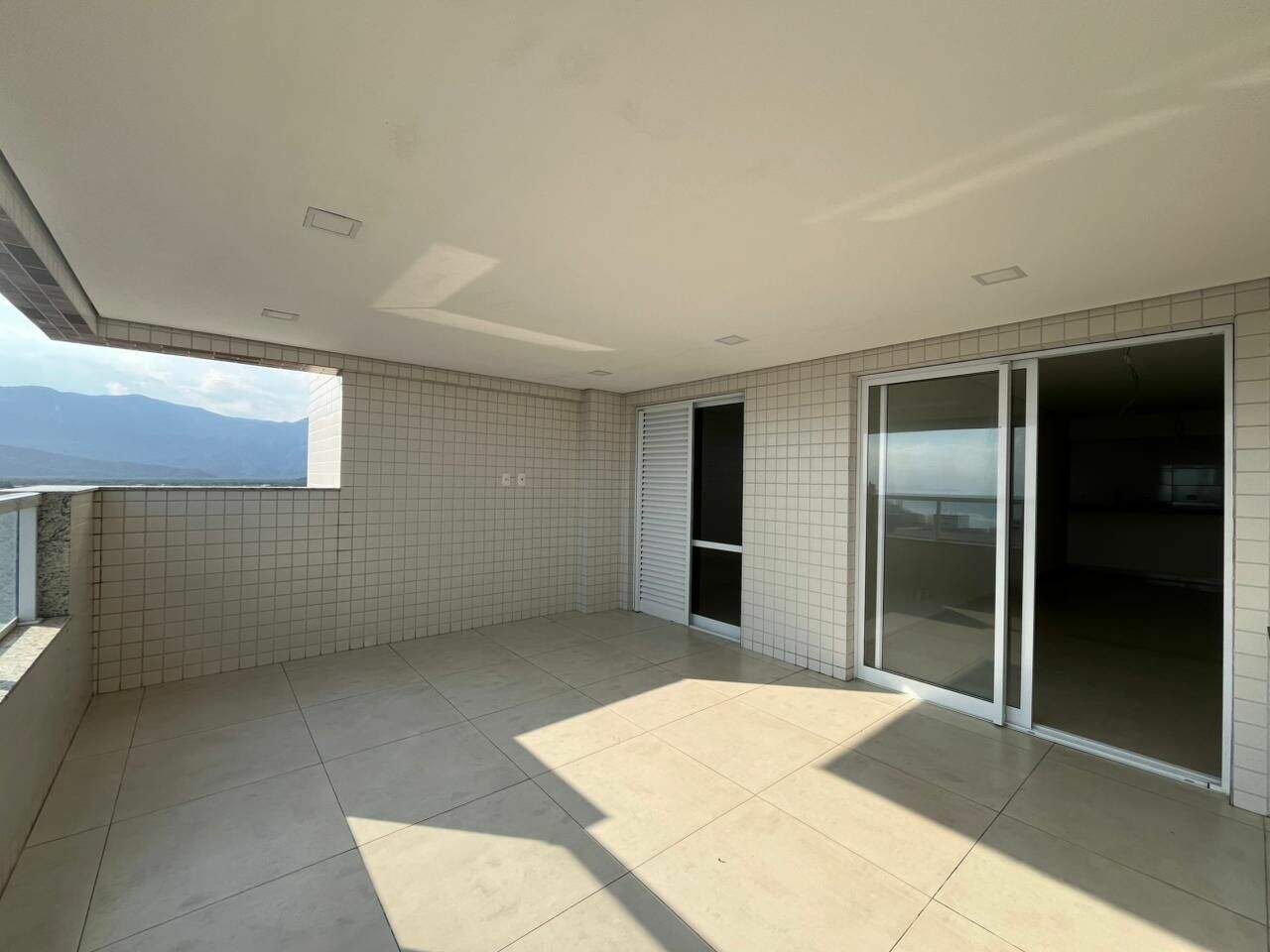Apartamento à venda no Caiçara: 