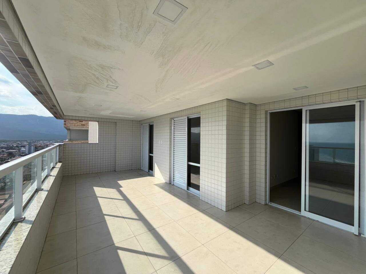 Apartamento à venda no Caiçara: 