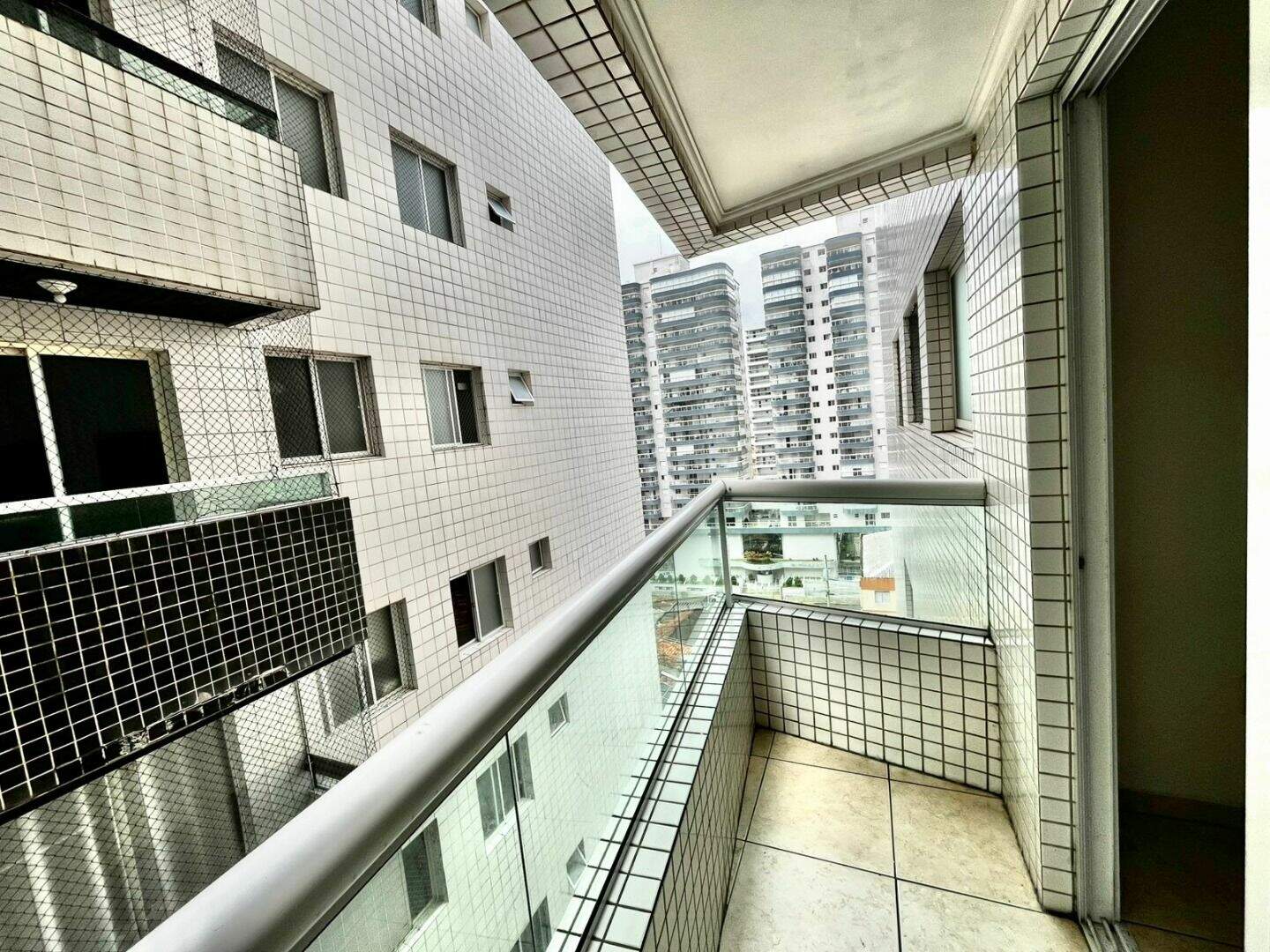 Apartamento à venda no Ocian: 
