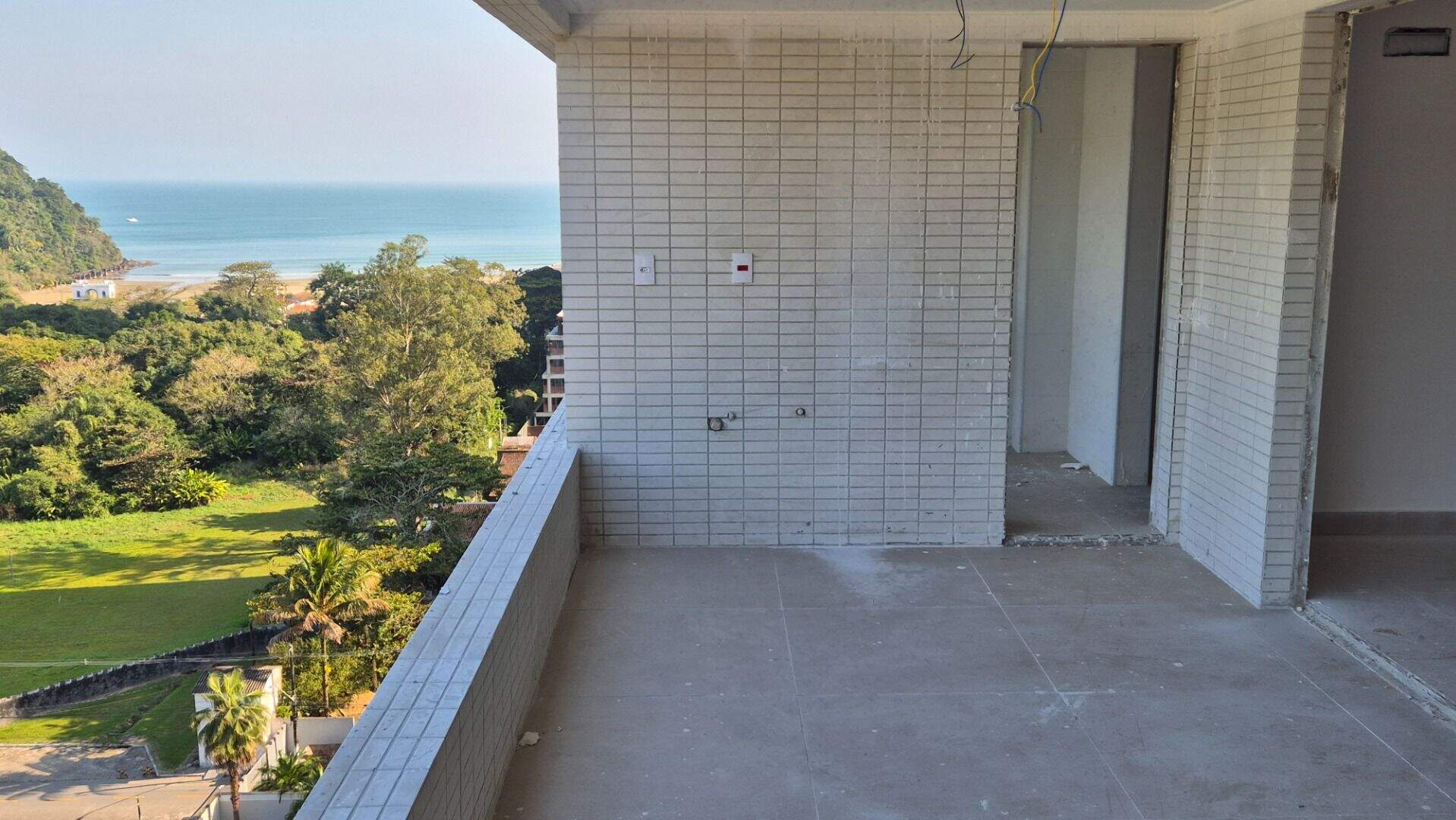 Apartamento à venda no Canto do Forte: 