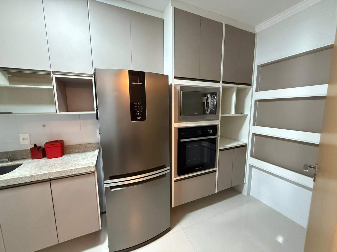 Apartamento à venda no Canto do Forte: 