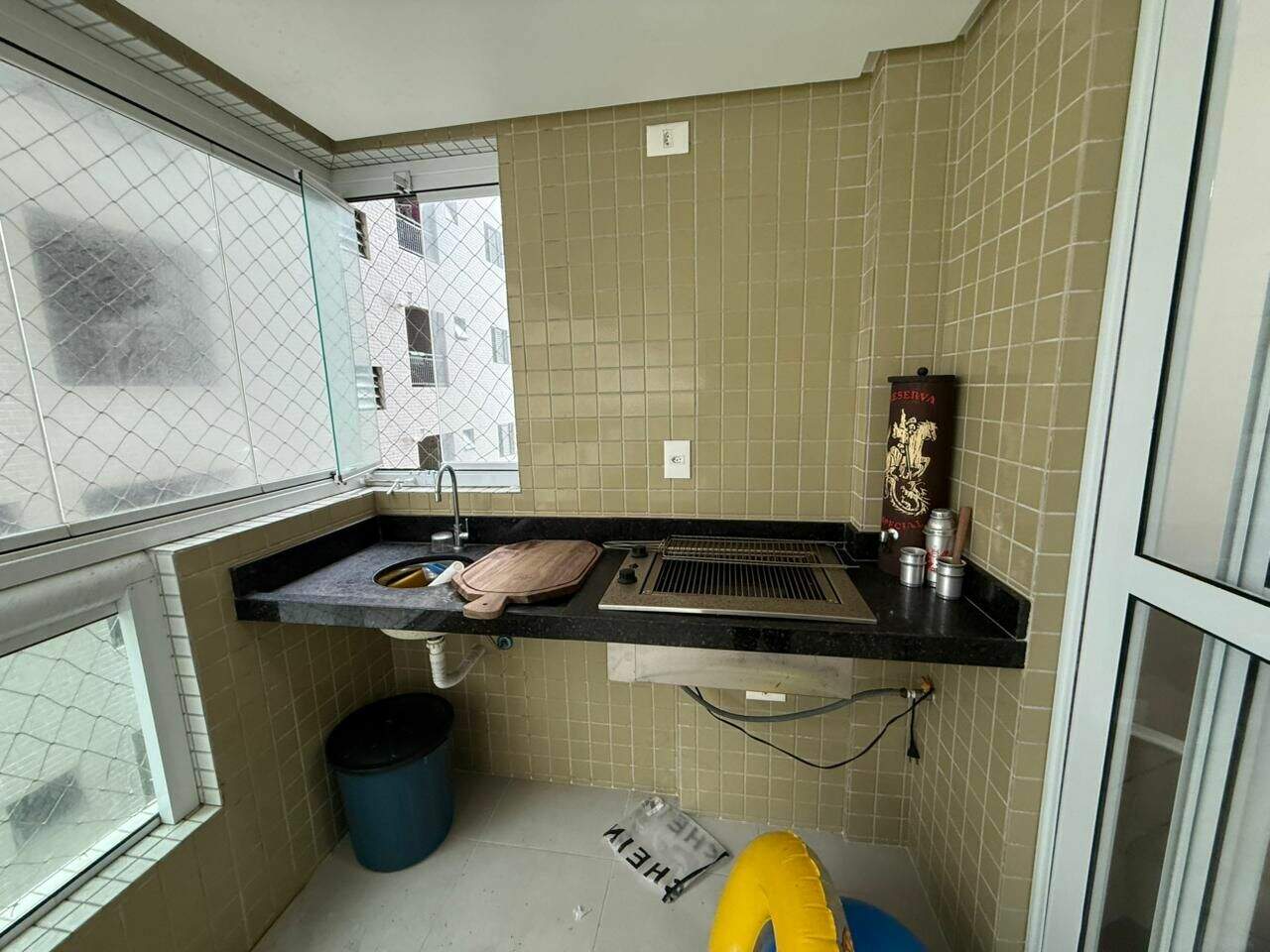 Apartamento à venda no Canto do Forte: 