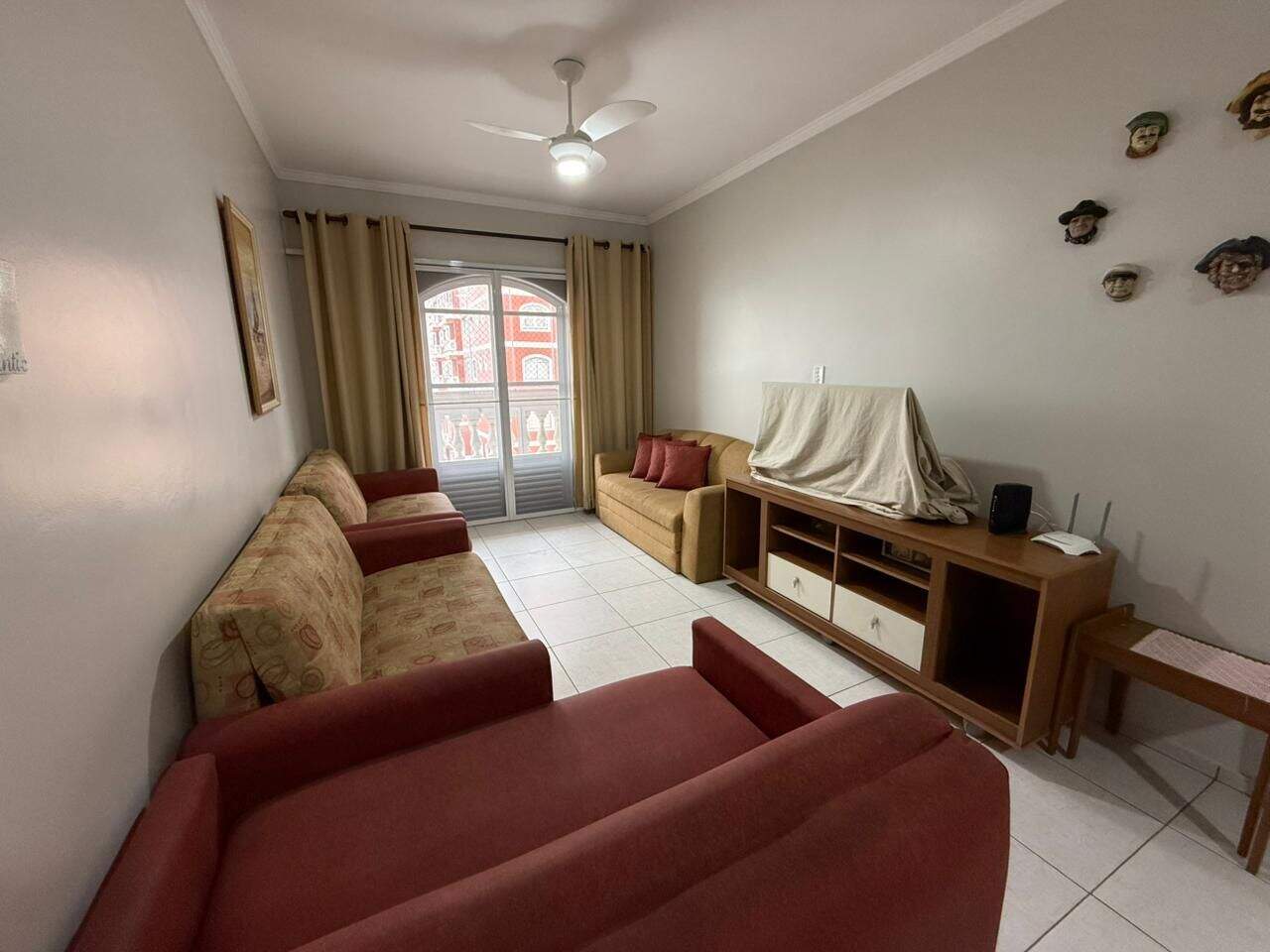 Apartamento à venda no Tupi: 