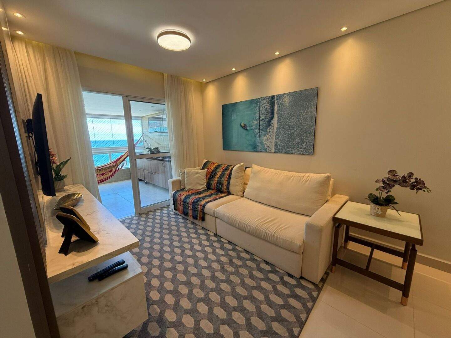 Apartamento à venda no Canto do Forte: 