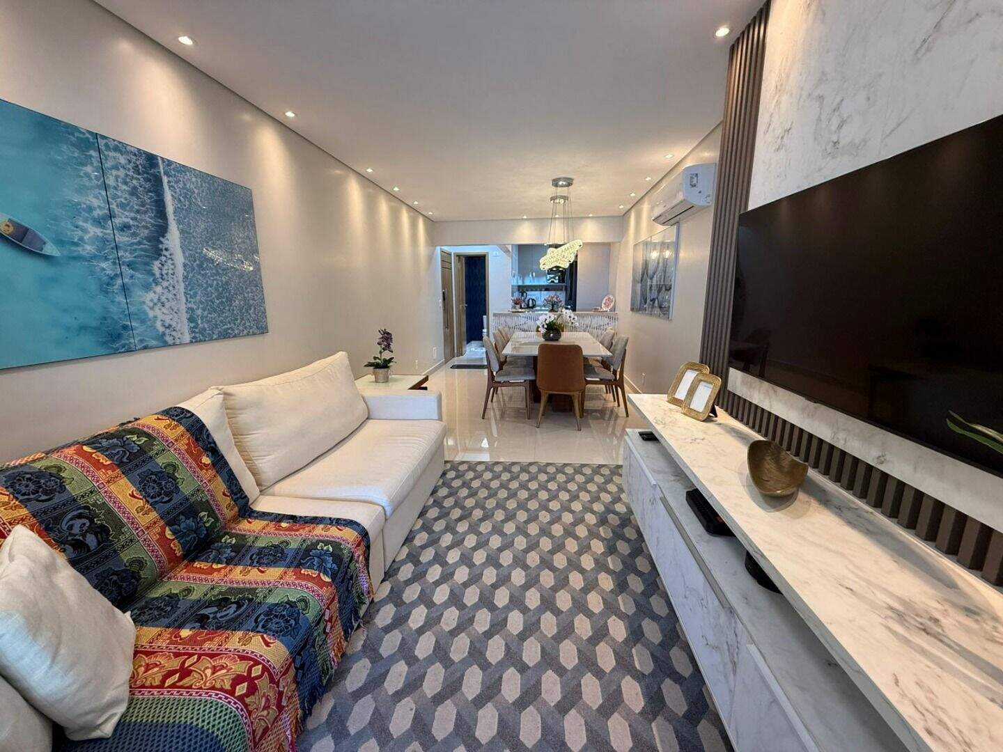 Apartamento à venda no Canto do Forte: 
