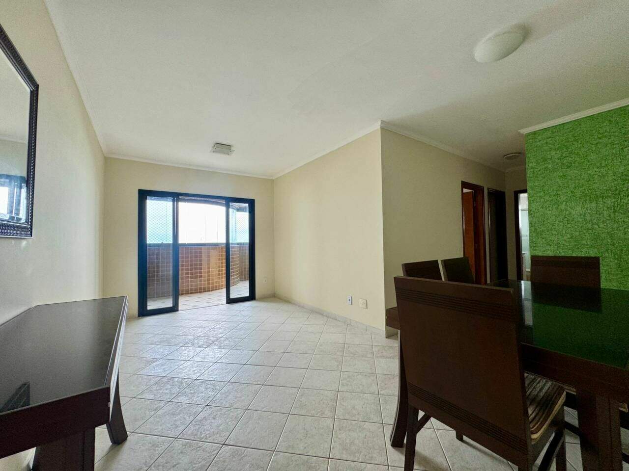 Apartamento à venda no Guilhermina: 