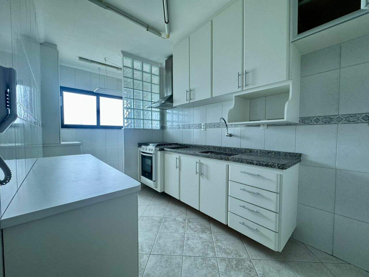 Apartamento à venda no Guilhermina: 