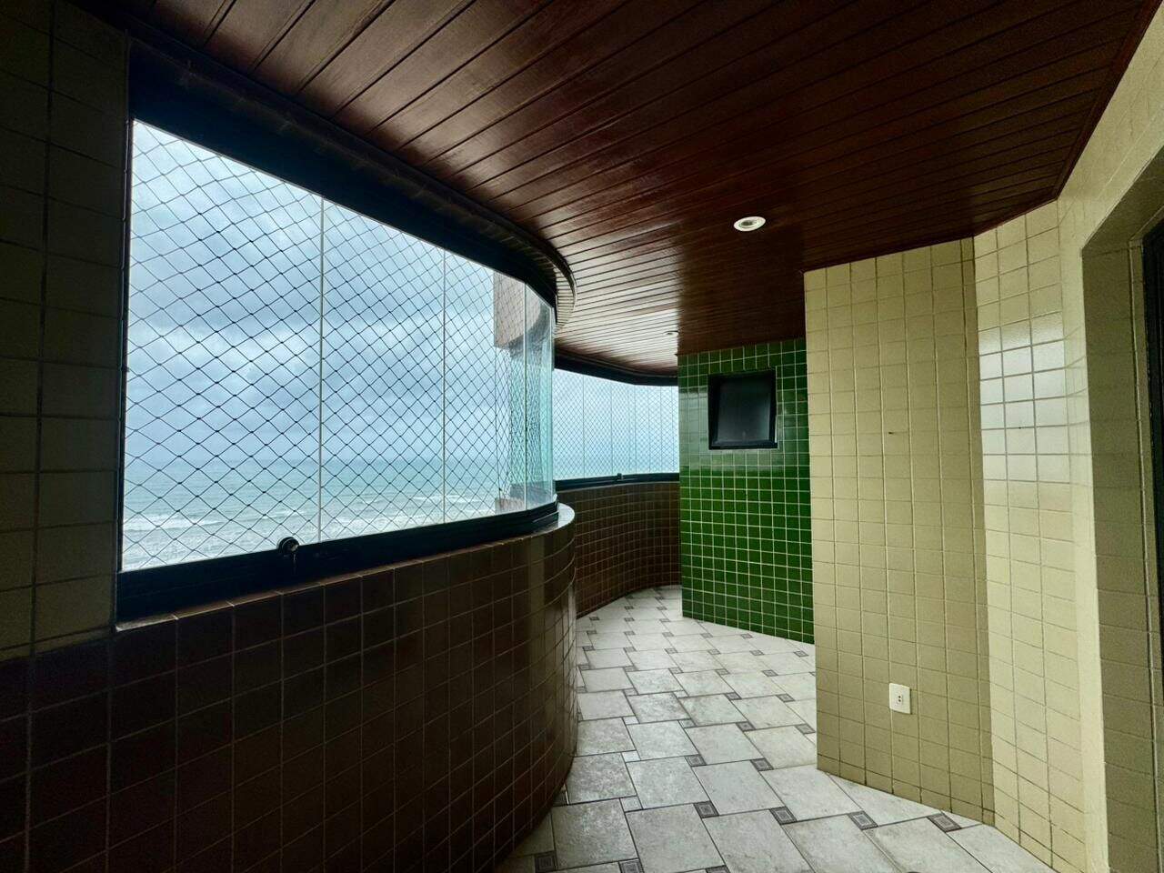 Apartamento à venda no Guilhermina: 