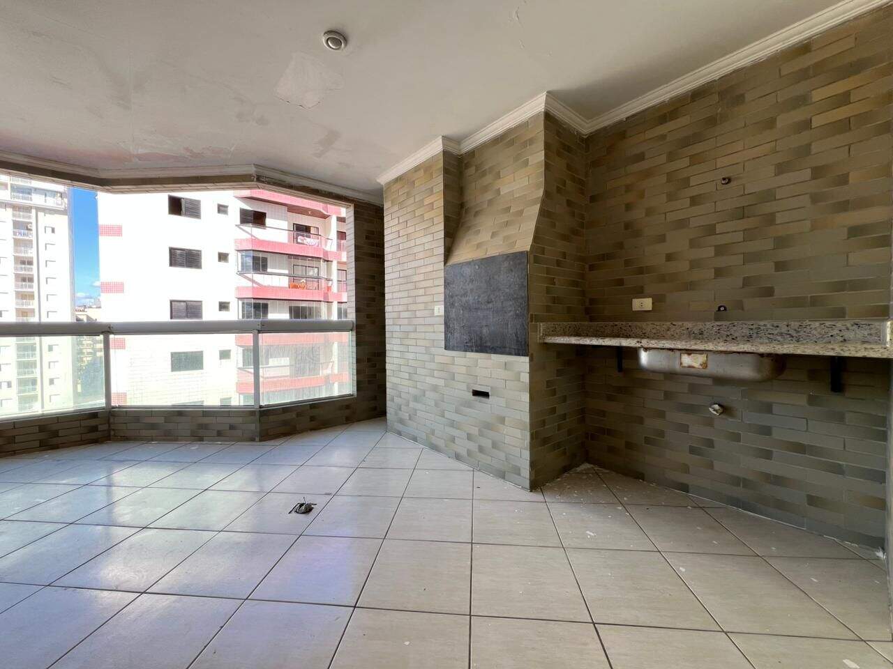 Apartamento à venda no Ocian: 
