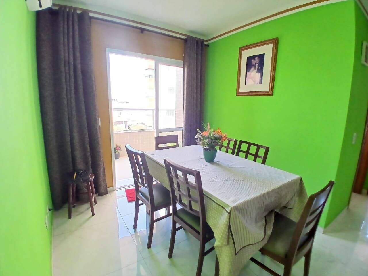 Apartamento à venda no Ocian: 