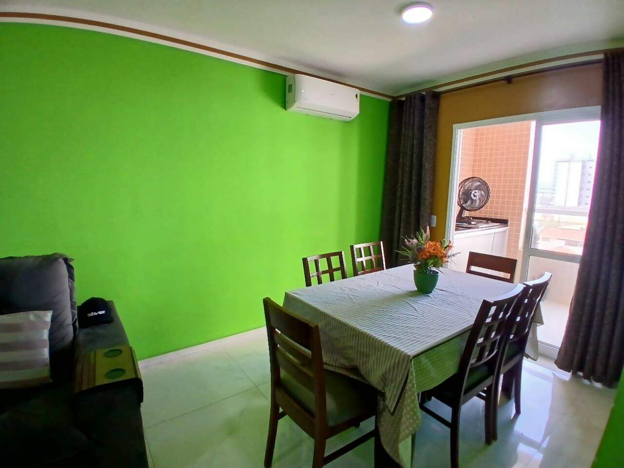 Apartamento à venda no Ocian: 