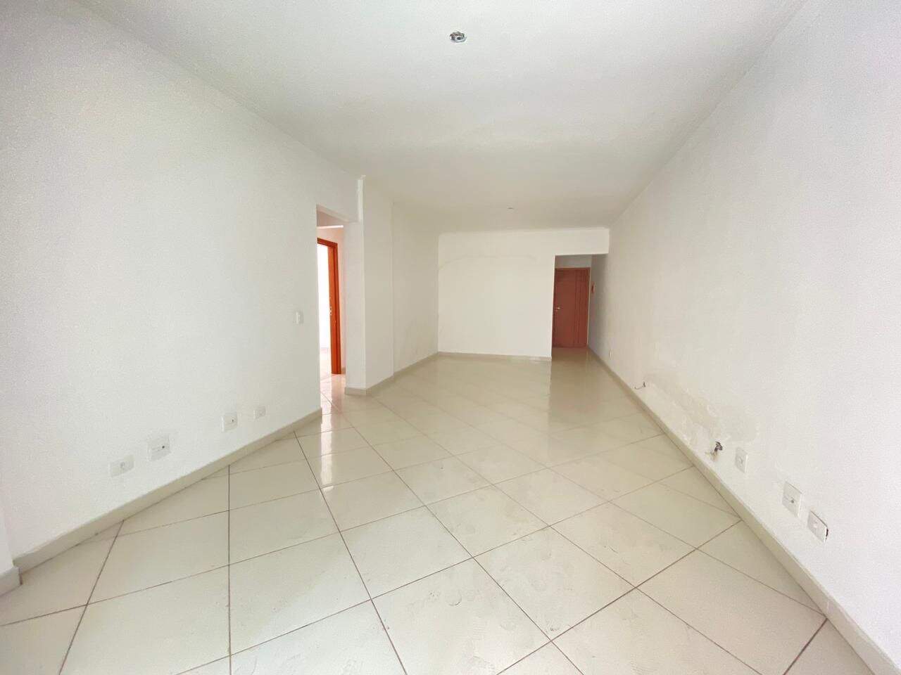 Apartamento à venda no Ocian: 