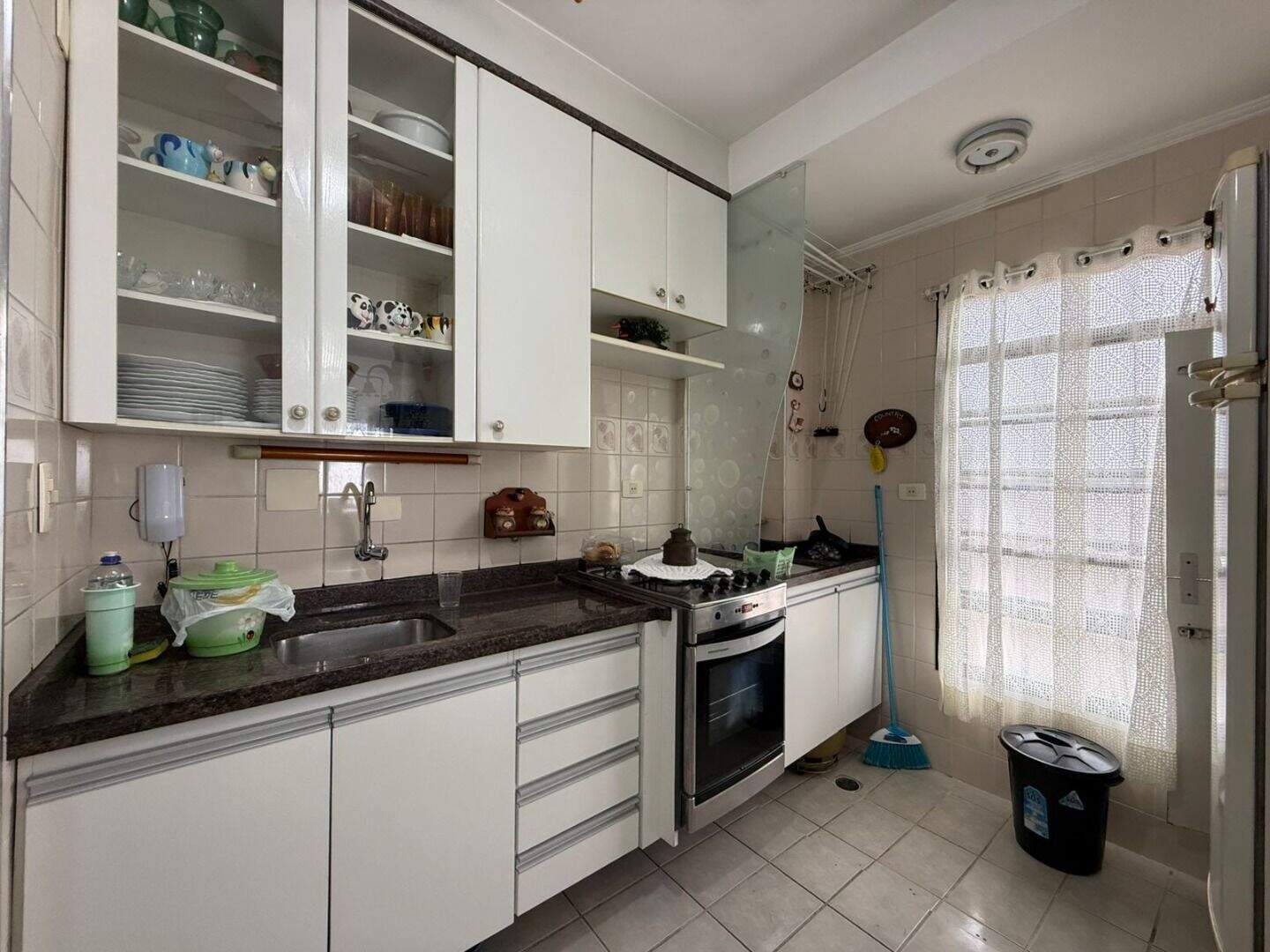 Apartamento à venda no Solemar: 