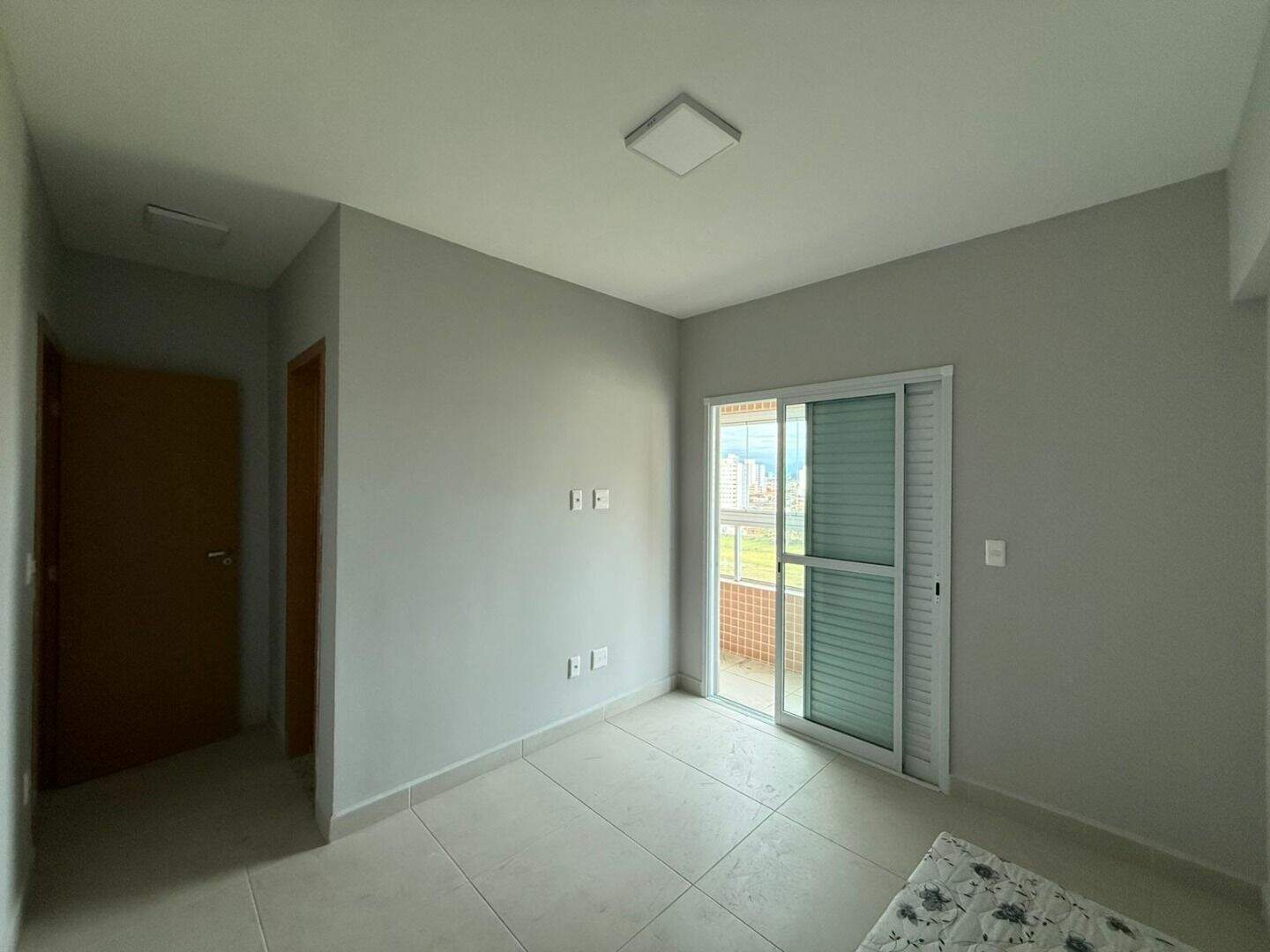 Apartamento à venda no Aviação: 