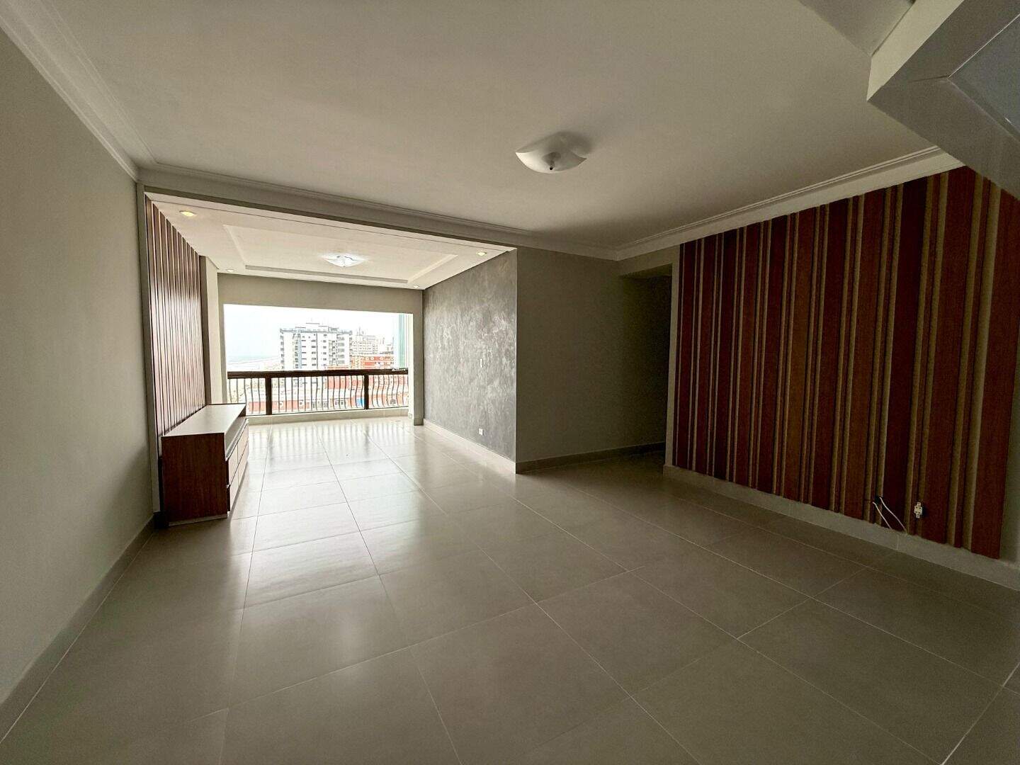 Apartamento à venda no Tupi: 