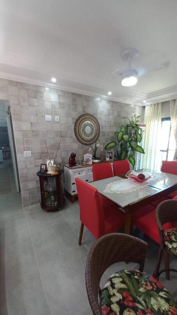 Apartamento à venda no Canto do Forte: 