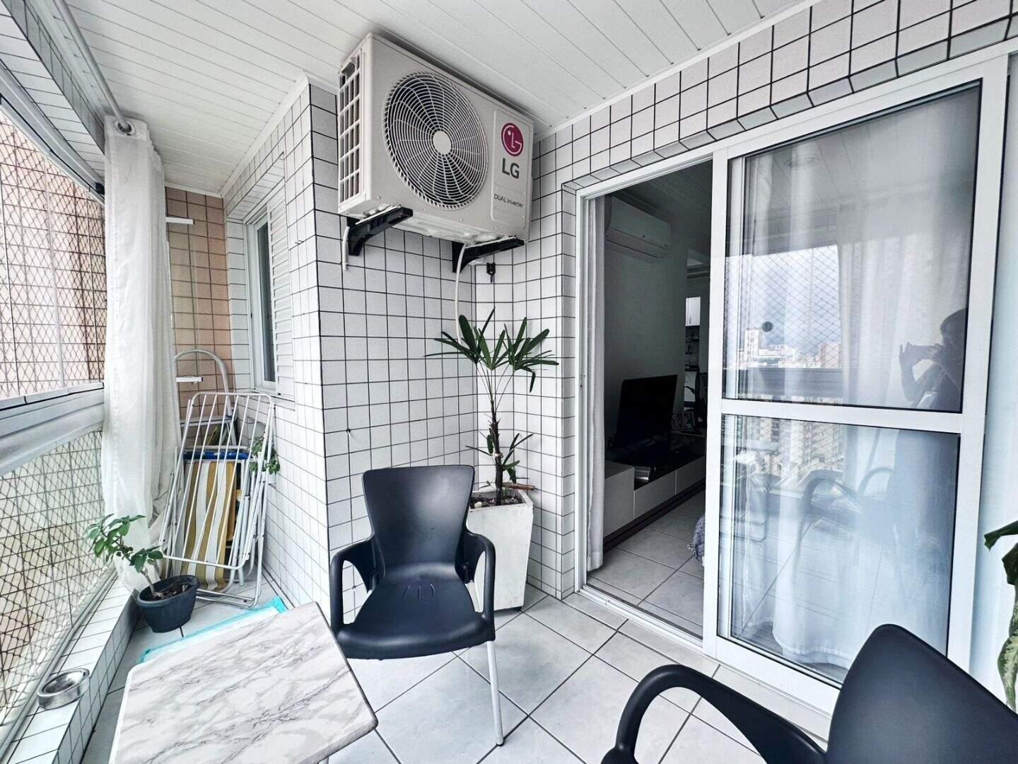 Apartamento à venda no Canto do Forte: 