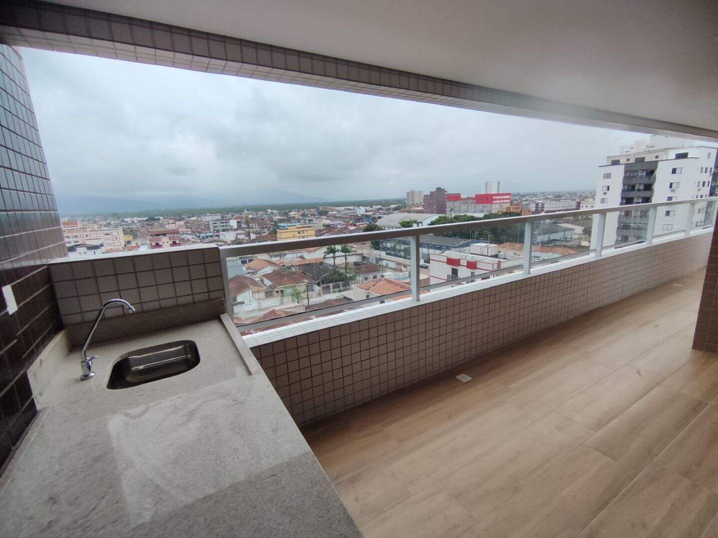 Apartamento à venda no Tupi: 