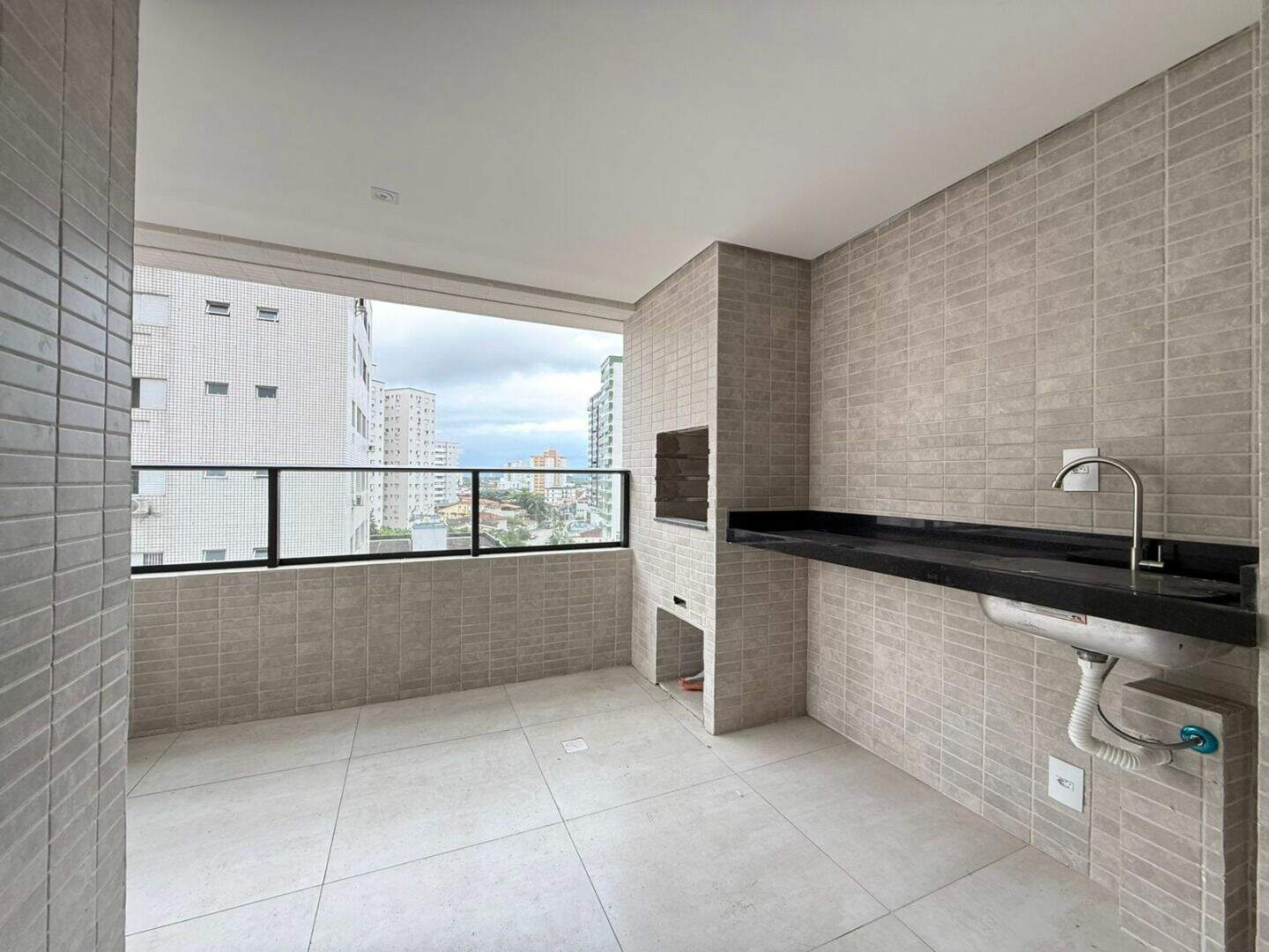 Apartamento à venda no Guilhermina: 