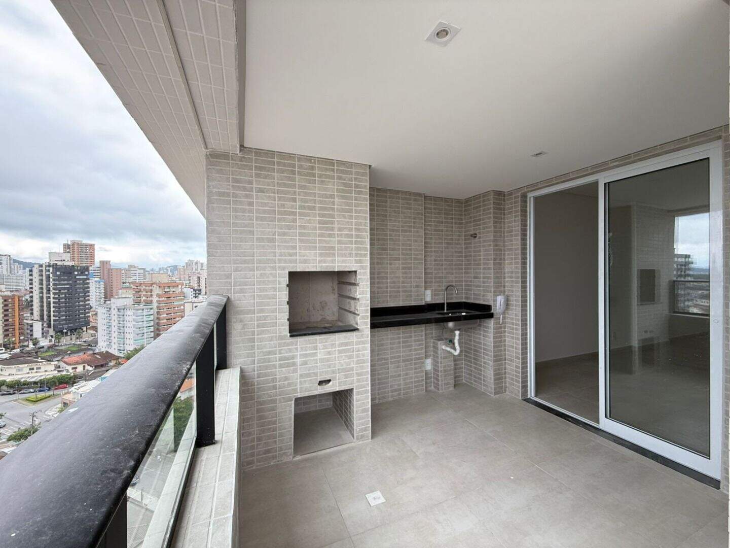 Apartamento à venda no Guilhermina: 