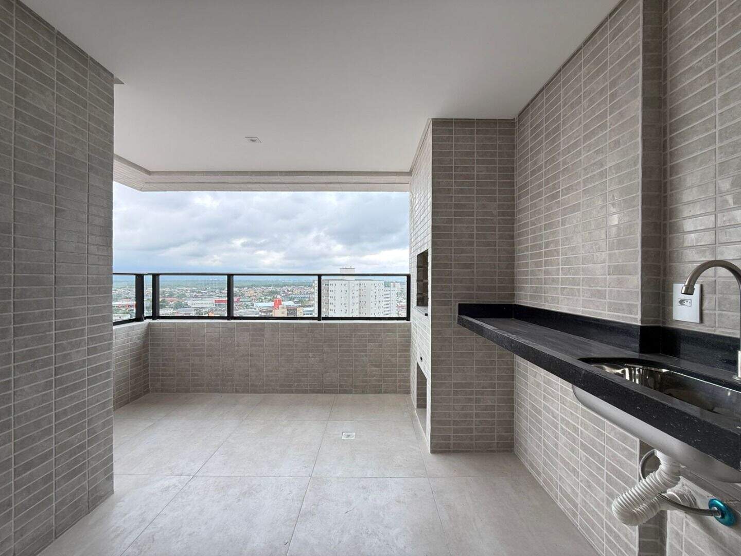 Apartamento à venda no Guilhermina: 