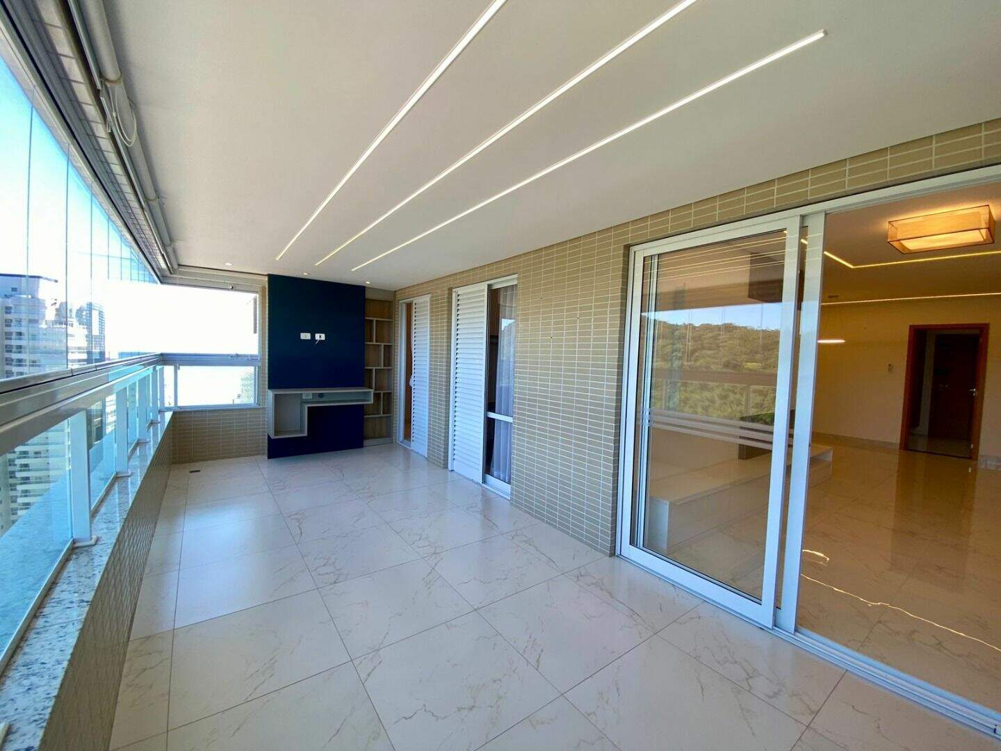 Apartamento à venda no Canto do Forte: 