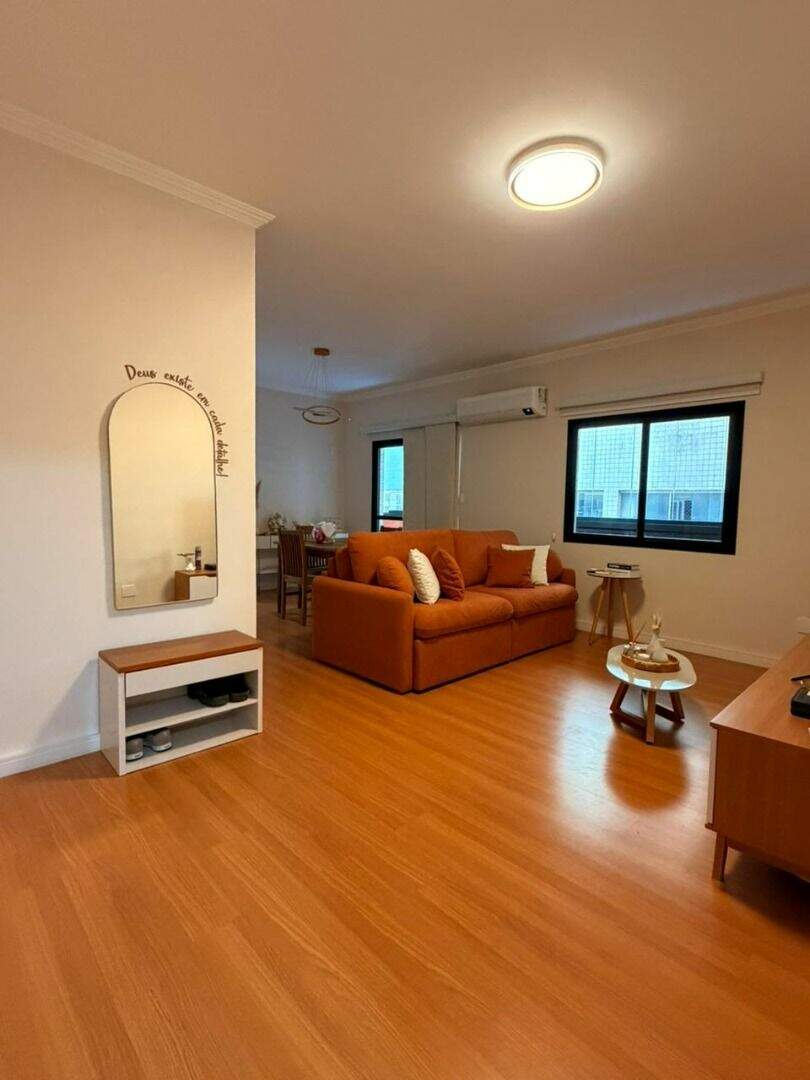 Apartamento à venda no Canto do Forte: 