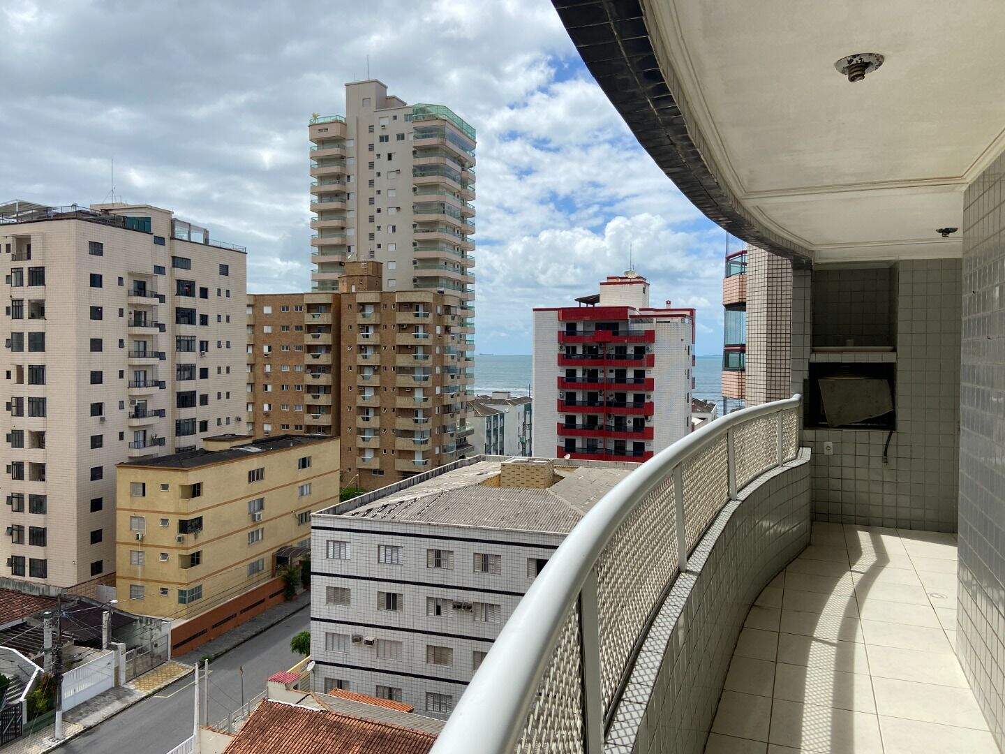 Apartamento à venda no Tupi: 