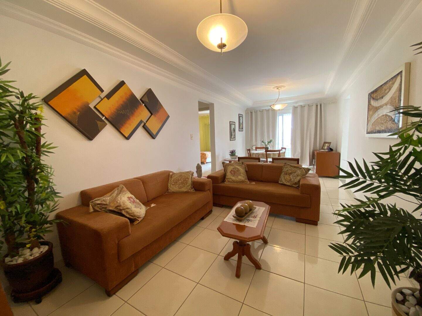Apartamento à venda no Tupi: 