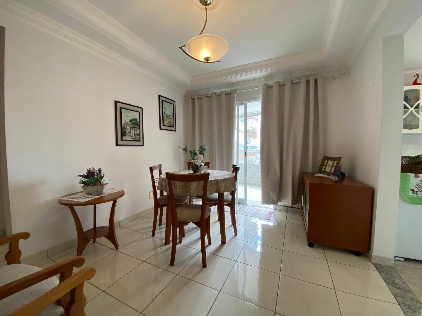 Apartamento à venda no Tupi: 