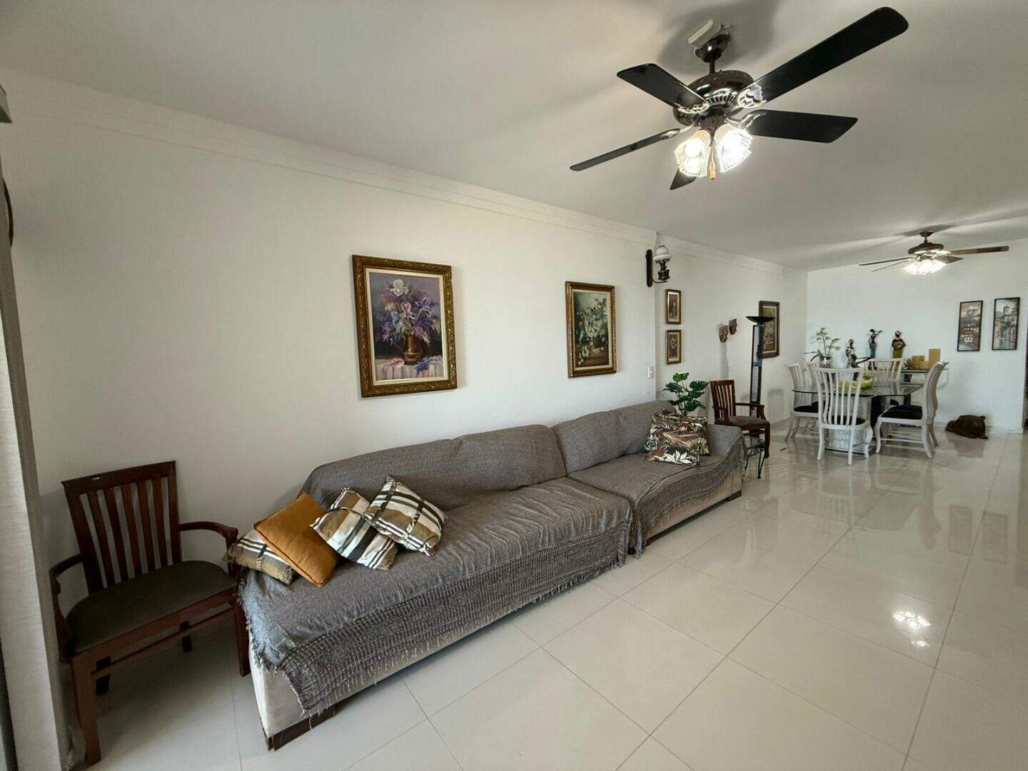Apartamento à venda no Aviação: 