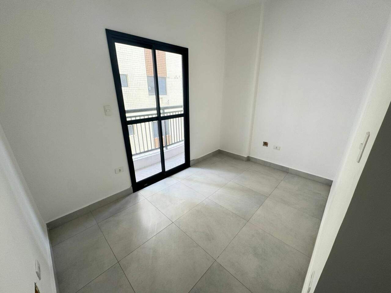 Apartamento à venda no Tupi: 