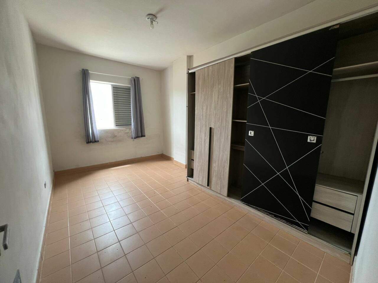 Apartamento à venda no Vila Balneária: 