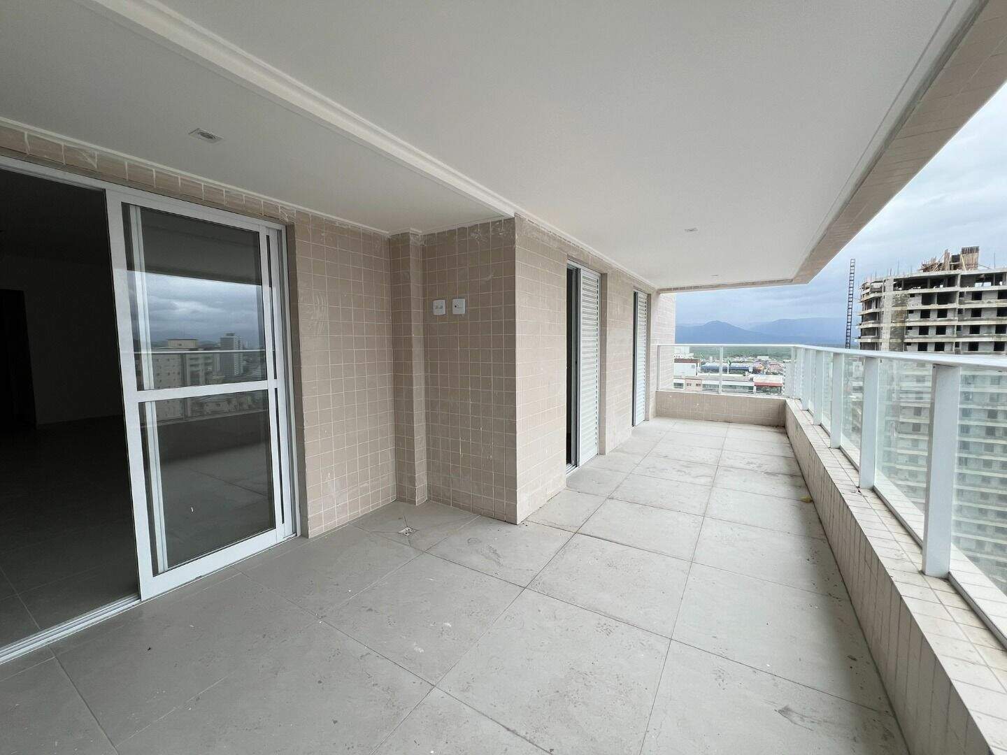 Apartamento à venda no Guilhermina: 