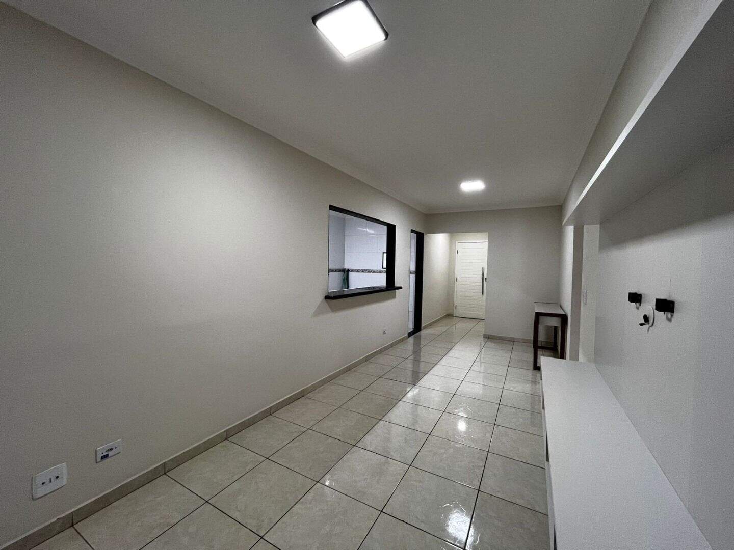 Apartamento à venda no Canto do Forte: 