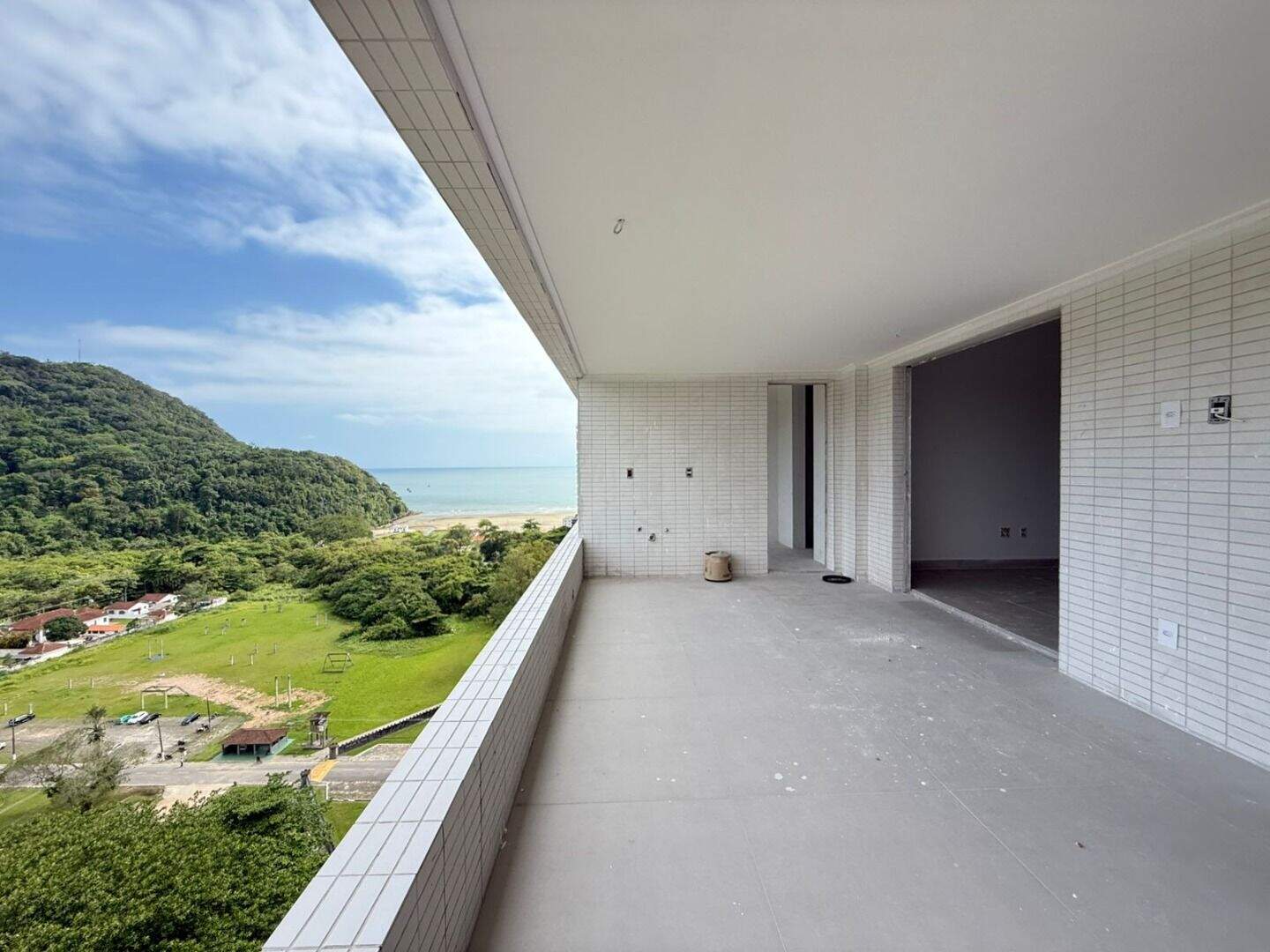 Apartamento à venda no Canto do Forte: 