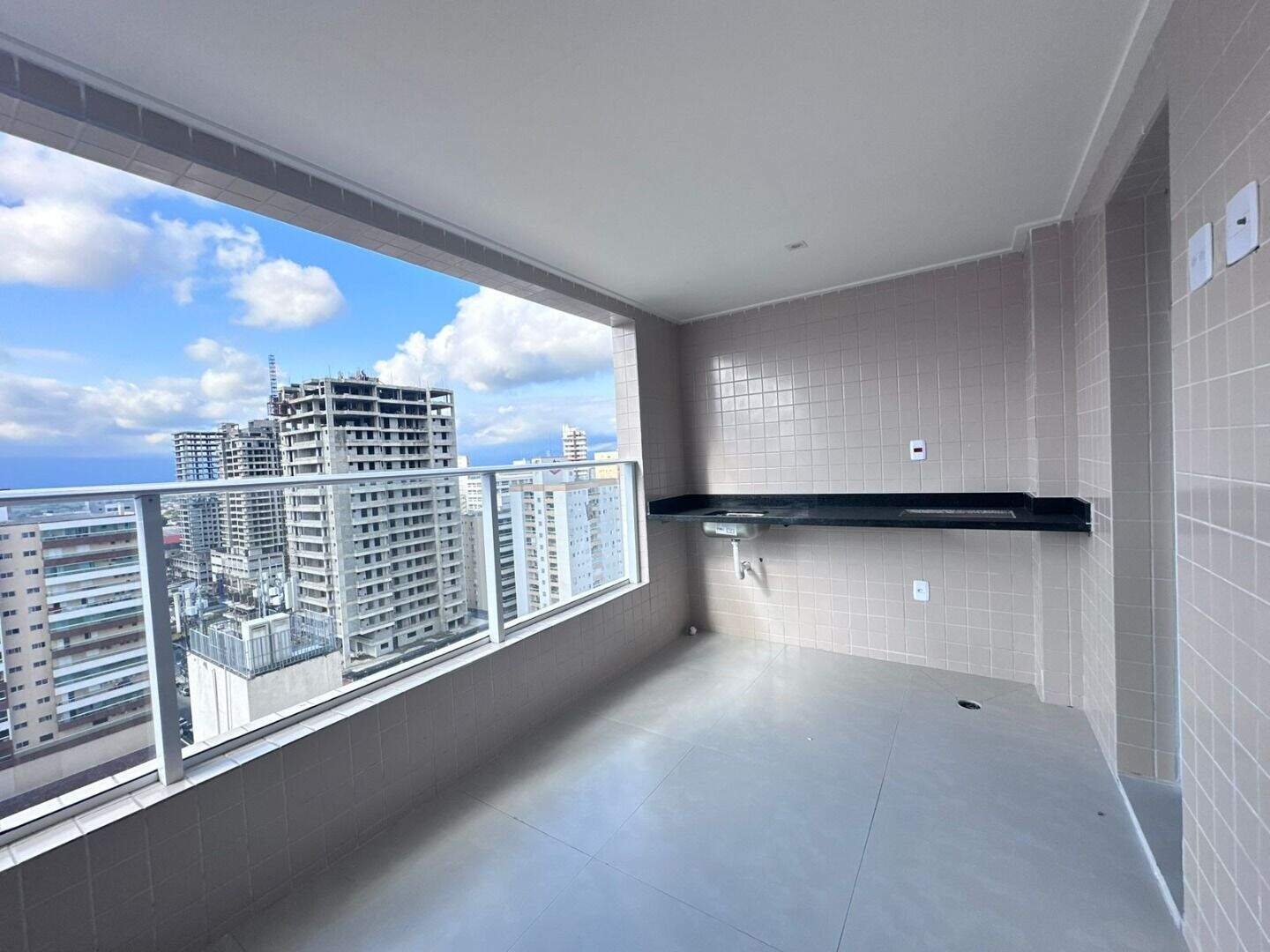 Apartamento à venda no Guilhermina: 