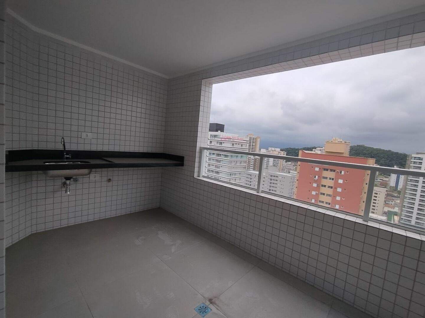 Apartamento à venda no Canto do Forte: 