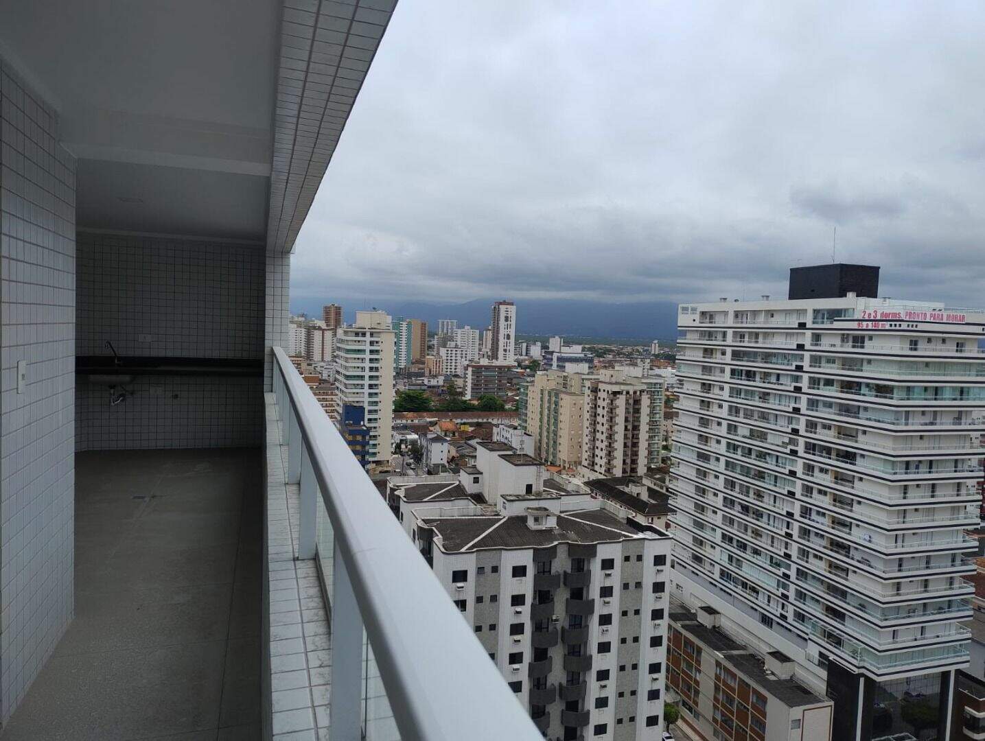 Apartamento à venda no Canto do Forte: 