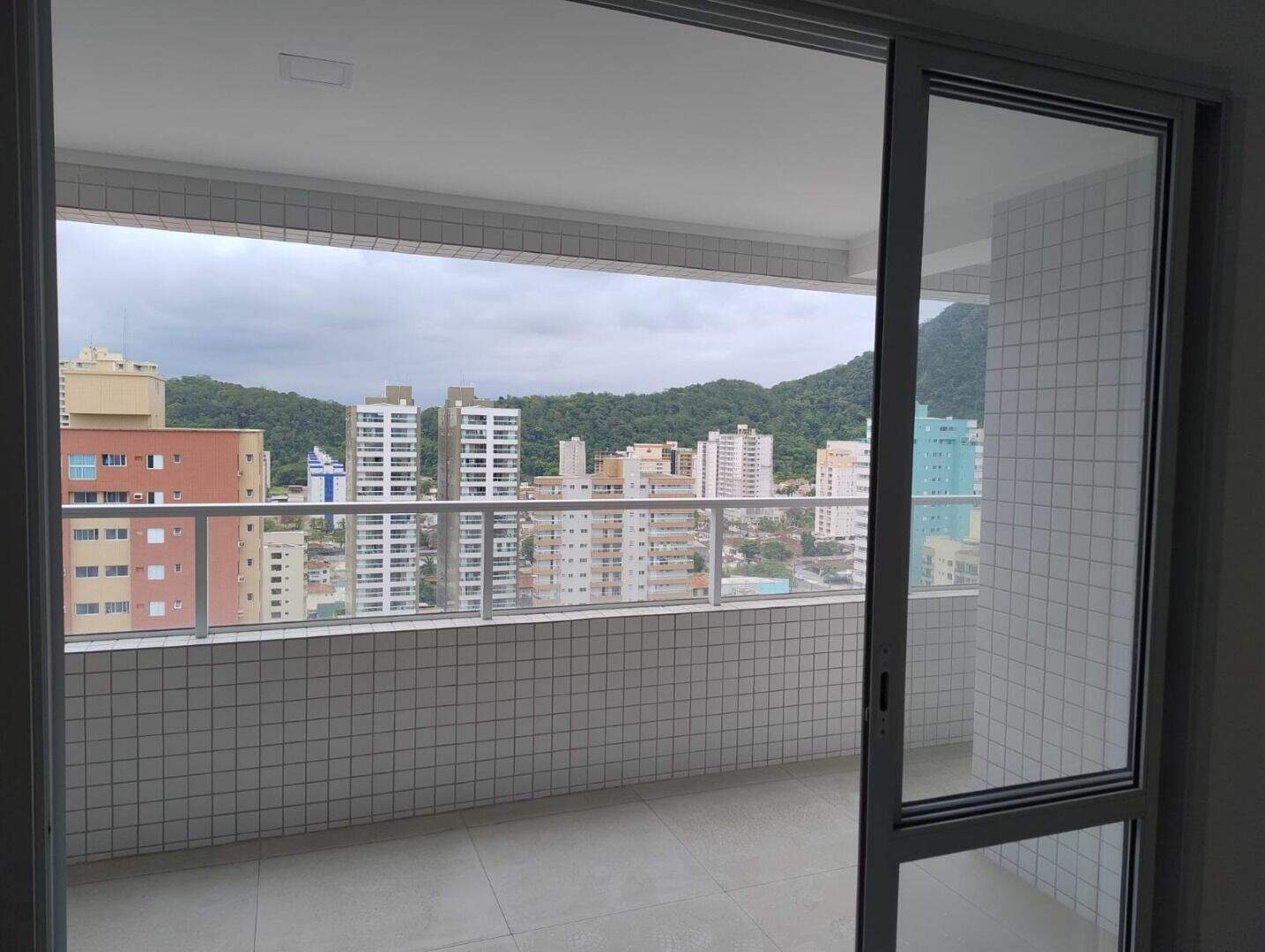 Apartamento à venda no Canto do Forte: 