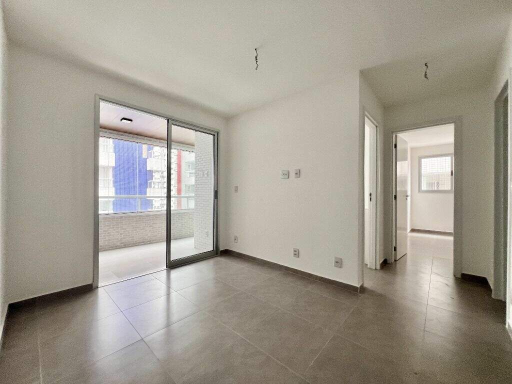 Apartamento à venda no Canto do Forte: 