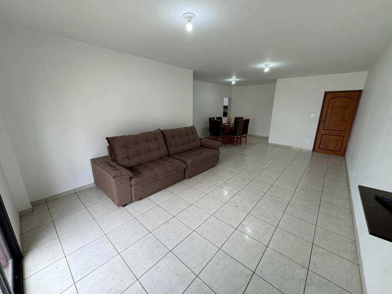 Apartamento à venda no Canto do Forte: 