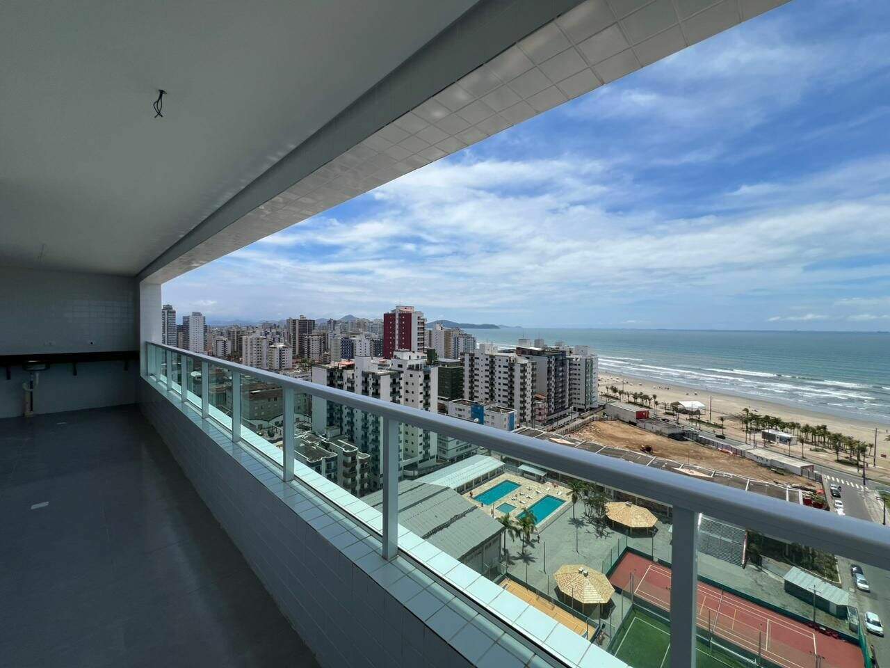 Apartamento à venda no Ocian: 